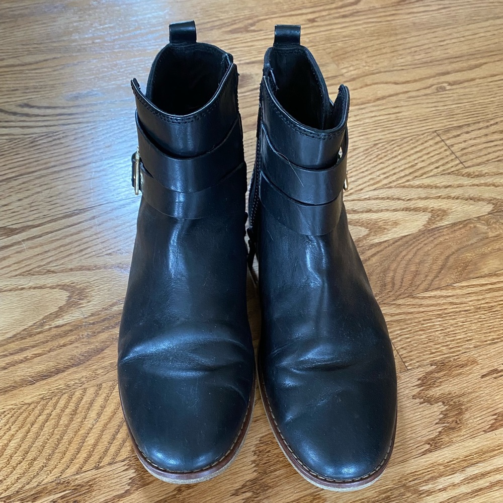 Black Sperry boots